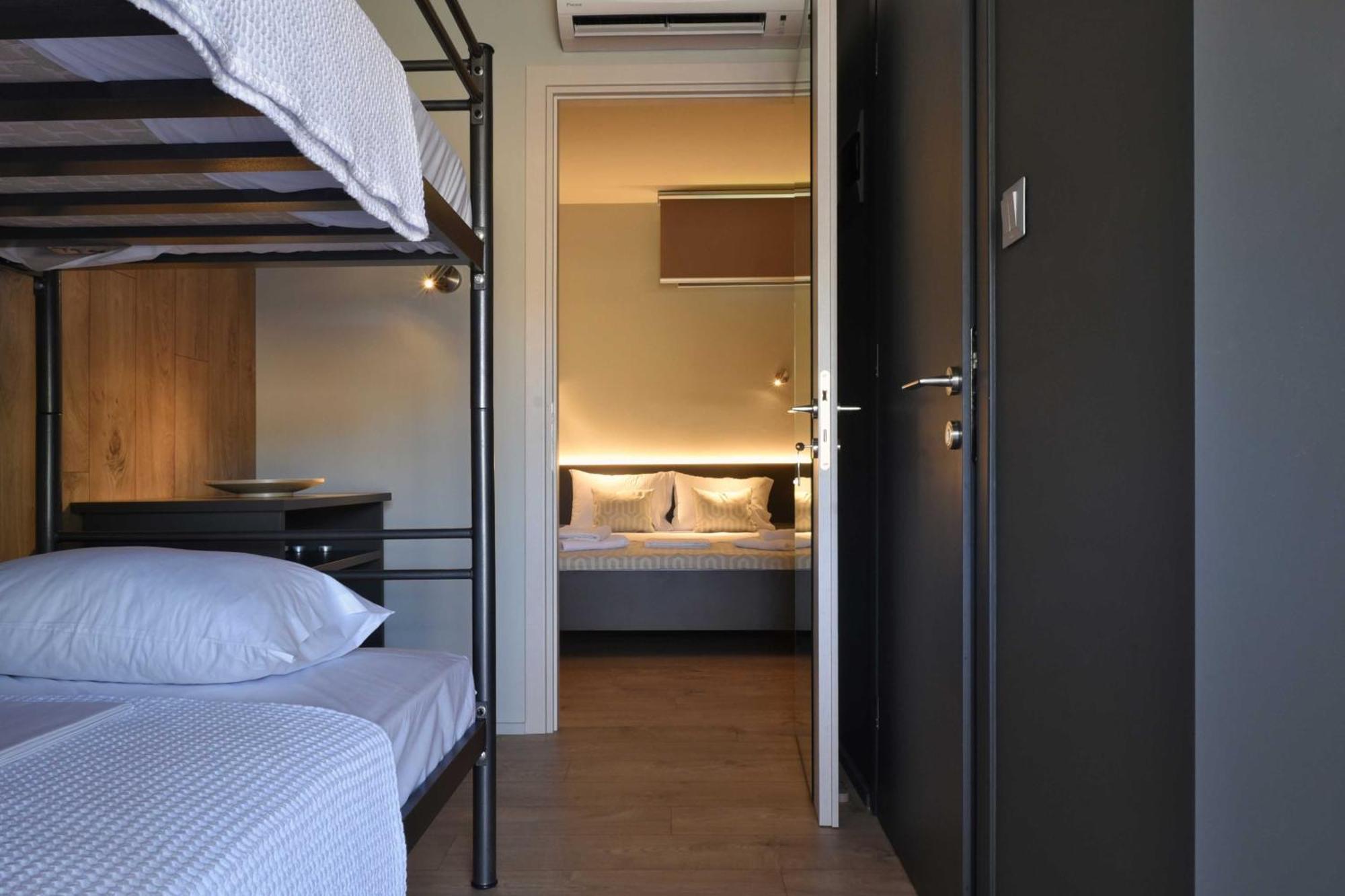 Aparthotel Sani & Sani Woods (adults Only) 4*